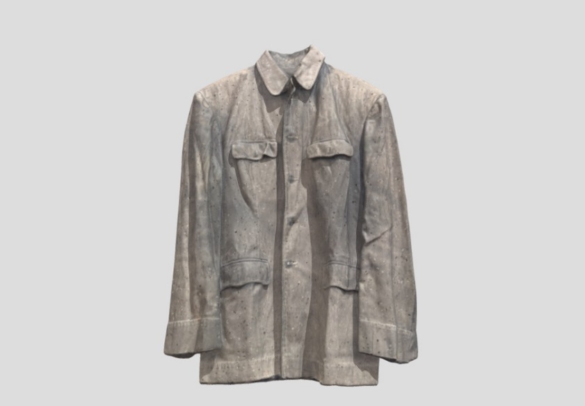 Bảo tàng Hồ Chí Minh Huế Áo ka ki - một trong những hiện vật tiêu biểu được trưng bày