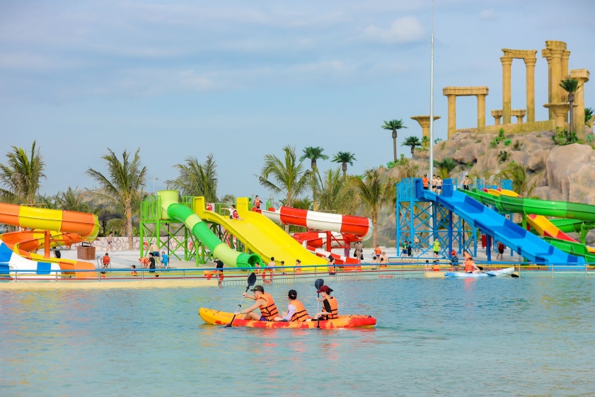 VinWonders Hà Nội Water Park