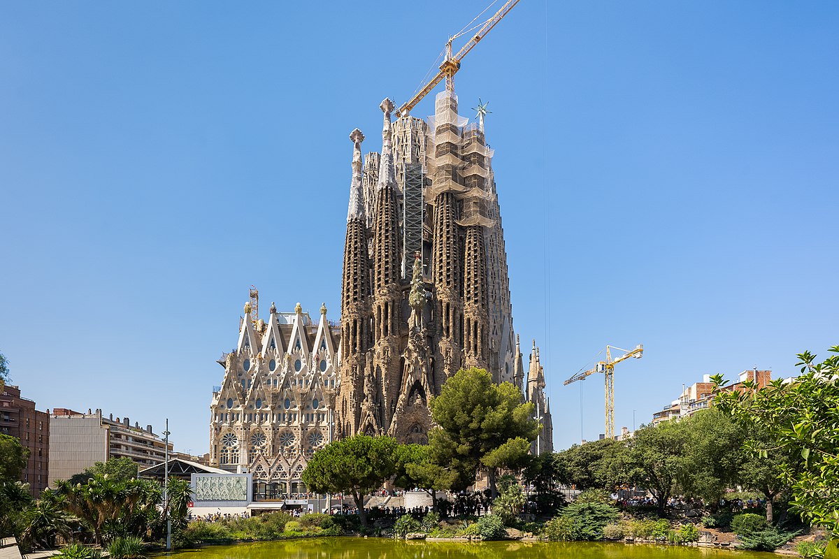 Barcelona enchants with its stunning architecture, lively street life, and breathtaking seaside views