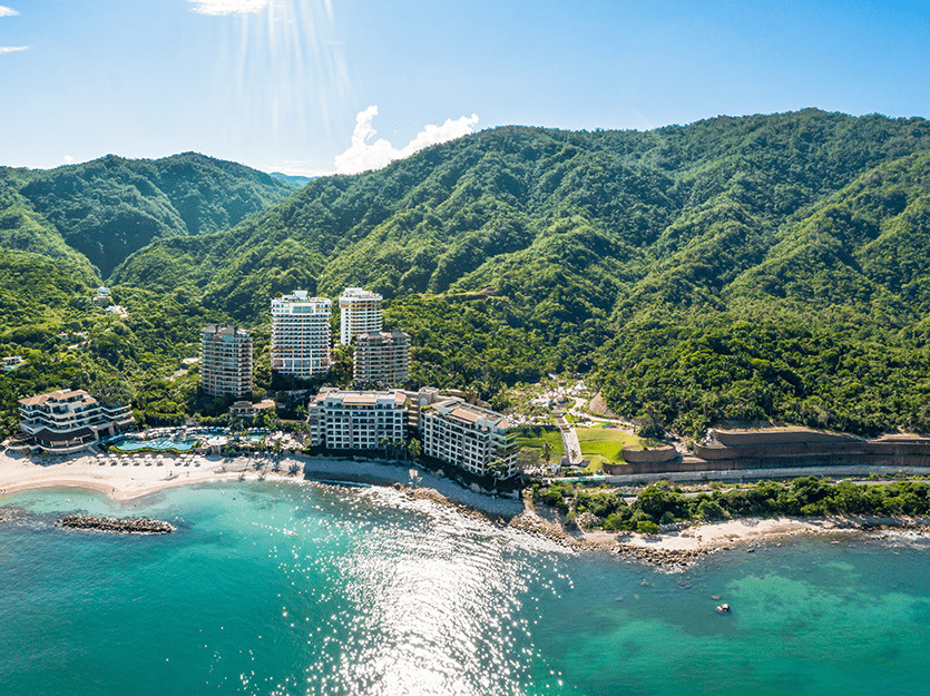 Puerto Vallarta enchants visitors with its picturesque beaches, vibrant culture, and stunning sunsets