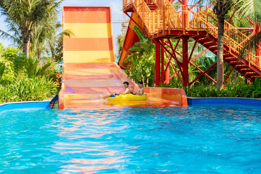 Công viên nước VinWonders Water Park