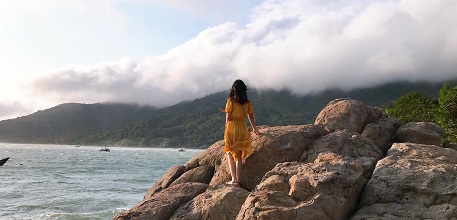 Black Rock Beach Da Nang: Where to Immerse Yourself in Pristine Nature