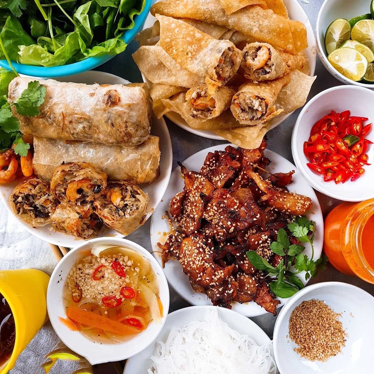 bún chả Hải Phòng Bún chả Cô Hạnh hương vị truyền thống, hấp dẫn thực khách