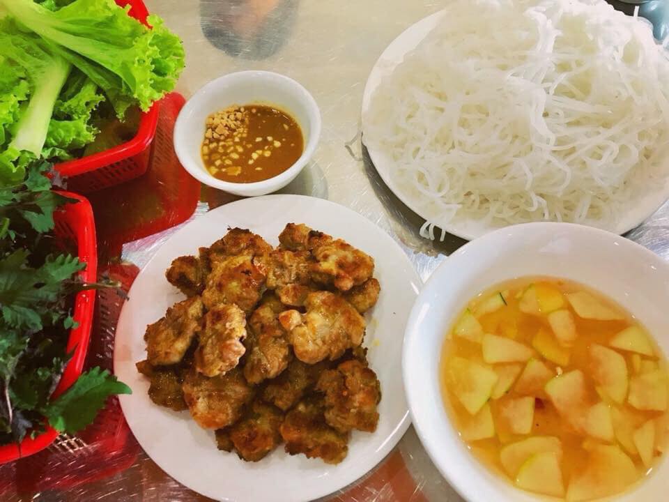 bún chả nướng Hà Tĩnh Bún chả nướng 321 Hà Huy Tập