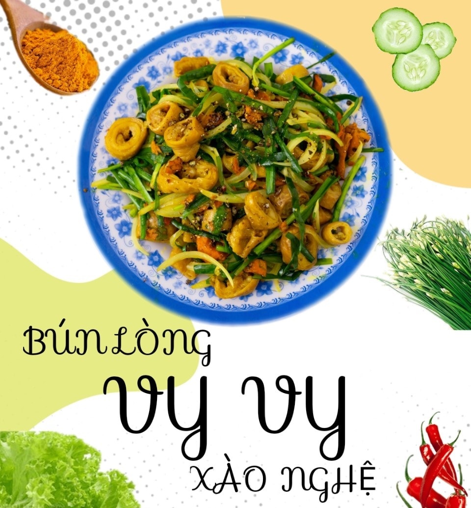 Bát bún lòng xào nghệ quán Vy Vy là sự hòa quyện của màu vàng óng với hương thơm đặc trưng