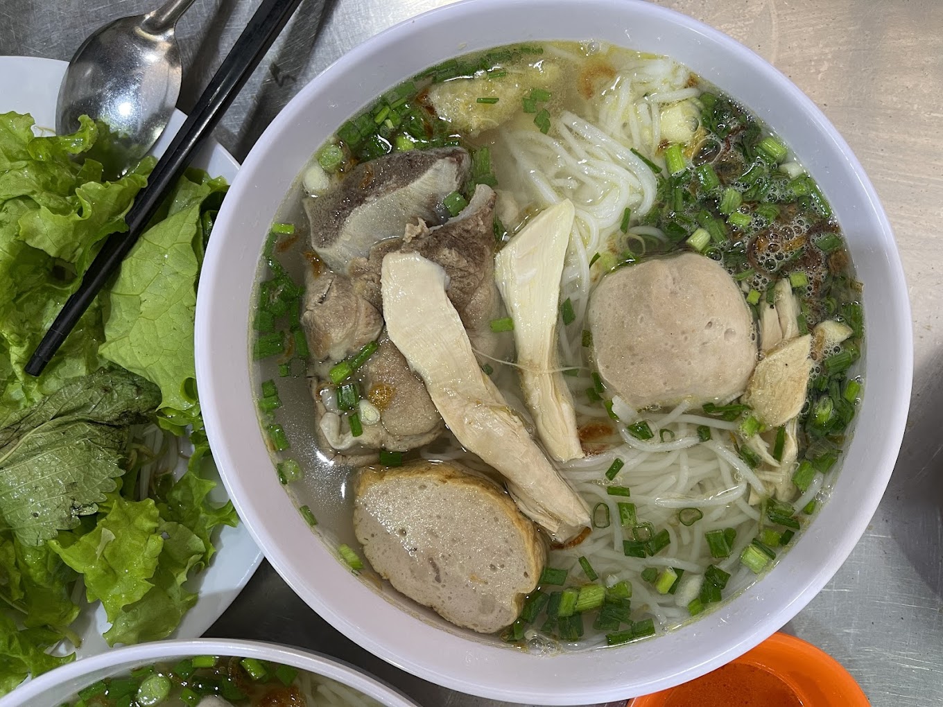 Bún mọc Cầu Bà Tàng