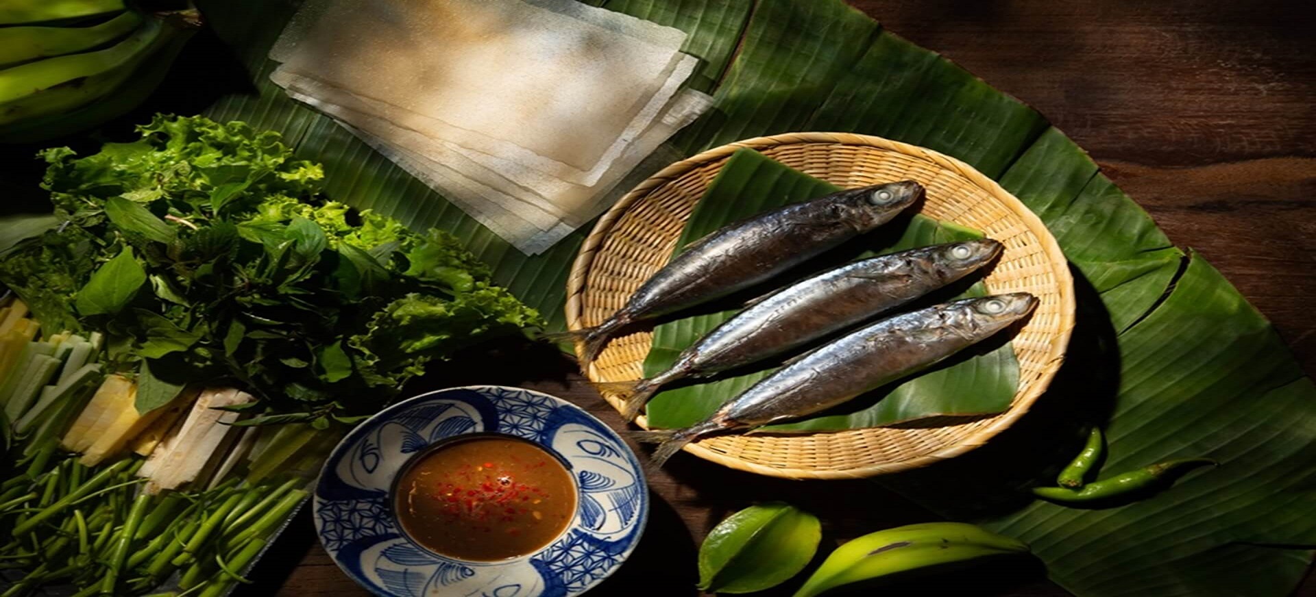 cá nục cuốn bánh tráng đà nẵng