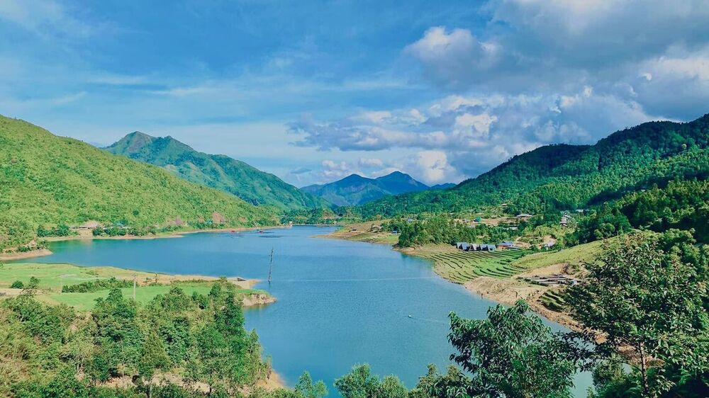 Cảnh quan hồ Séo Mý Tỷ