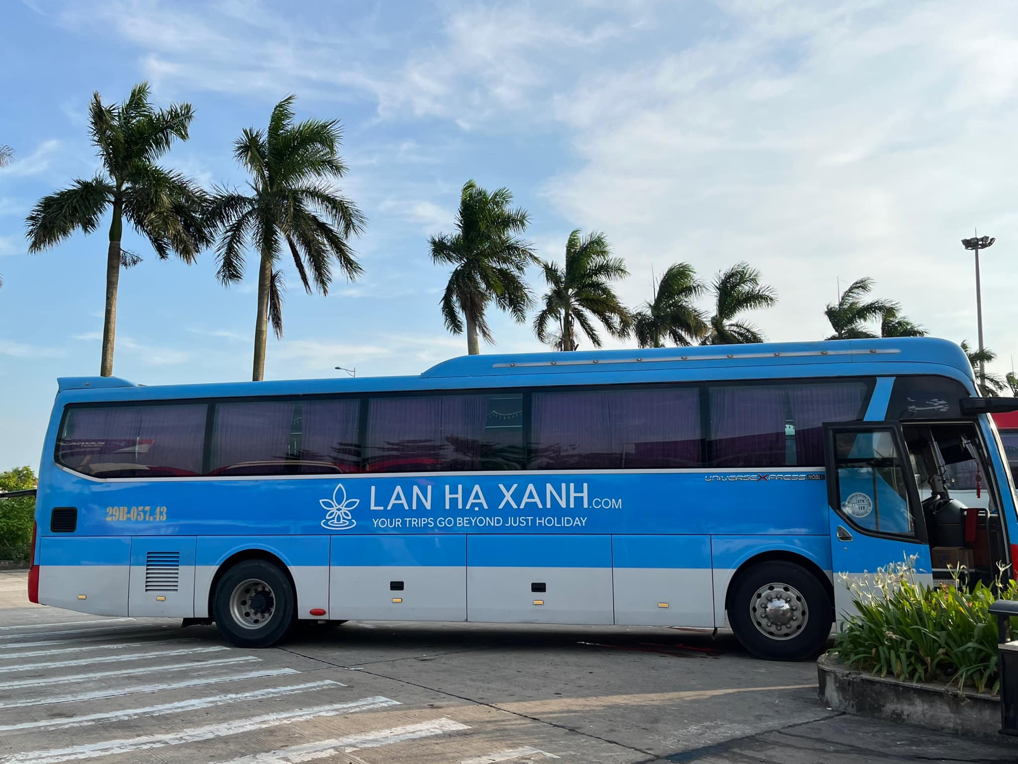 Cat Ba to Hanoi bus
