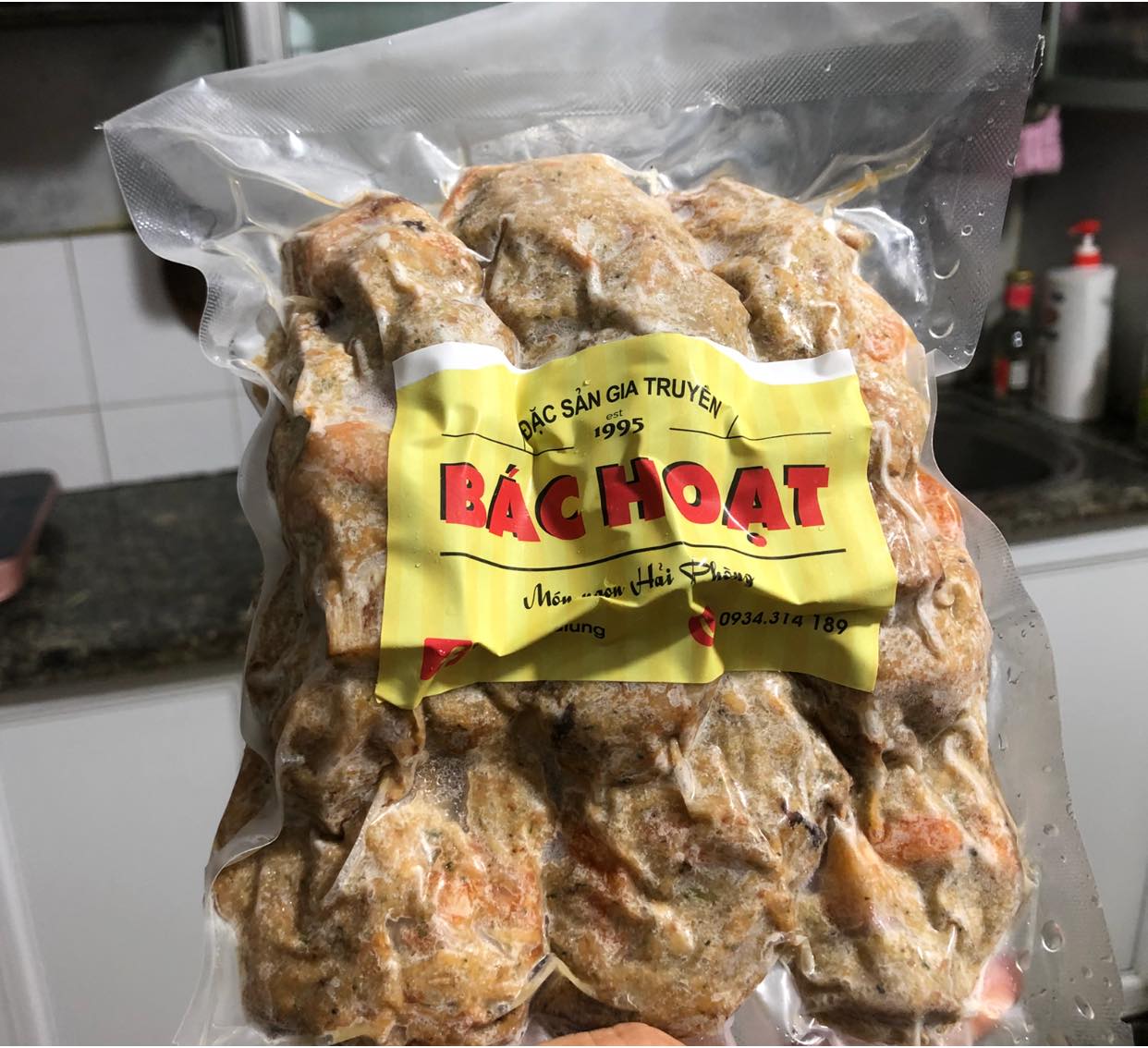 Chả chìa Hạ Lũng Chả chìa Hạ Lũng Bác Hoạt là thương hiệu nổi tiếng tại Hải Phòng