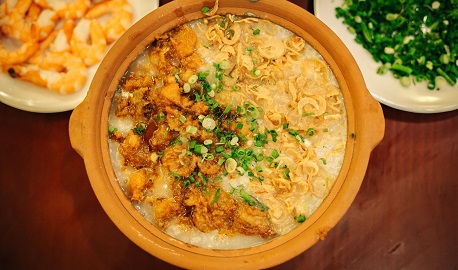 Thổ địa mách bạn 13 quán cháo đêm Hà Nội ngon rẻ dành cho các “dân chơi”