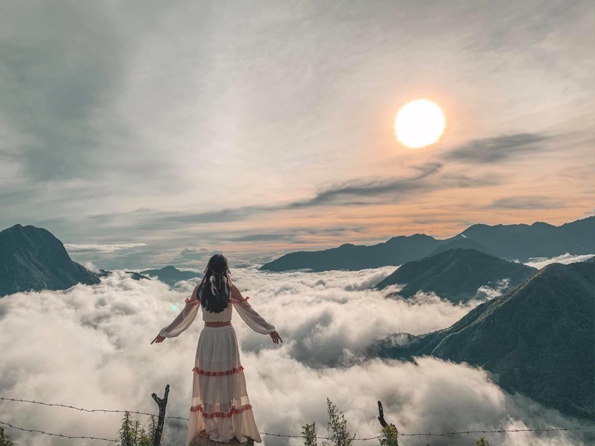 Check in cảnh mây đẹp Sa Pa