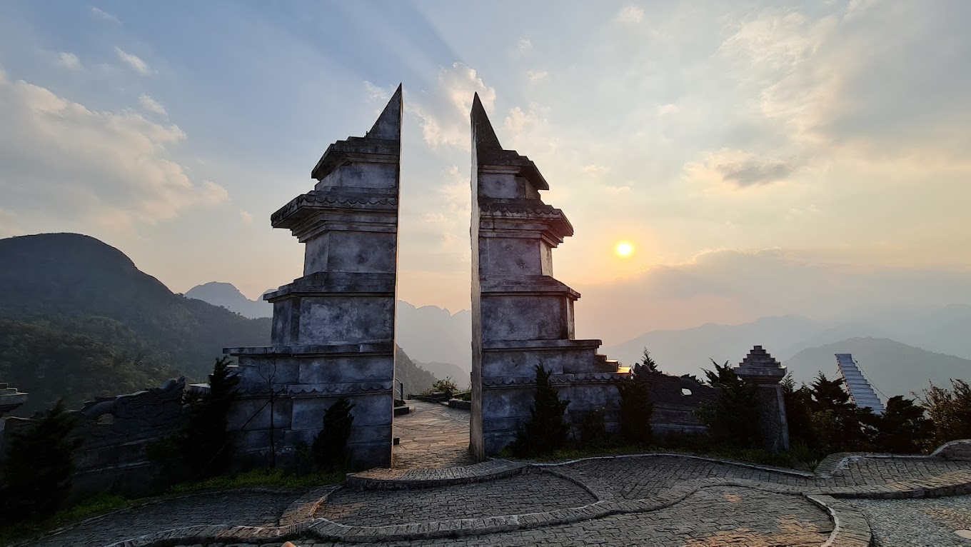 Check in cổng trời Sa Pa