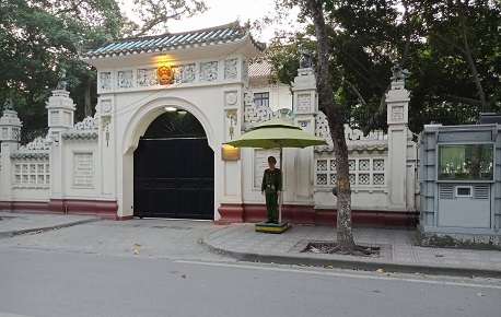 Chinese Embassy in Vietnam: Address, functions & contact