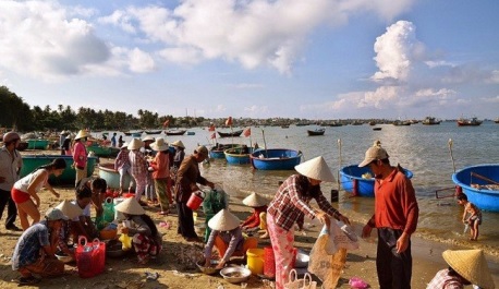 Ghé chợ làng chài Mũi Né khám phá cuộc sống của người dân miền biển