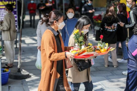 Có nên đi chùa cầu duyên không? Gợi ý 7 chùa cầu duyên ở Hà Nội linh thiêng