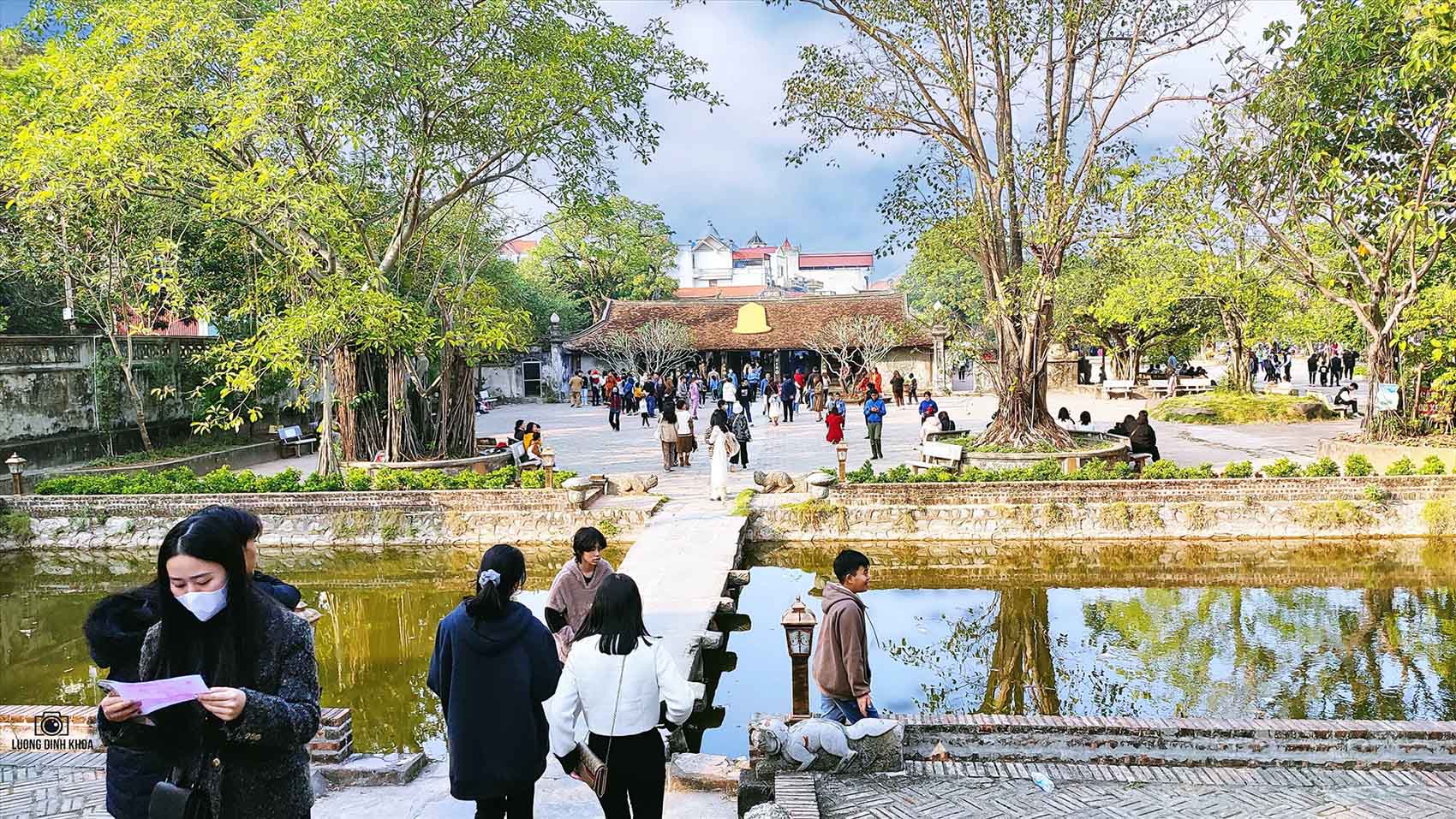 Lễ hội chùa Chuông