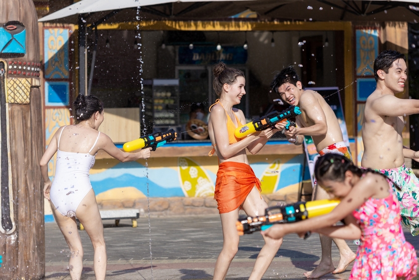 “Đại chiến” Wonder Water War với vạn điều kỳ thú 