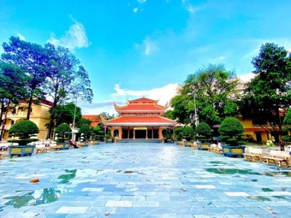 Chùa Hoằng Pháp – ngôi chùa đẹp và linh thiêng bậc nhất Sài Gòn