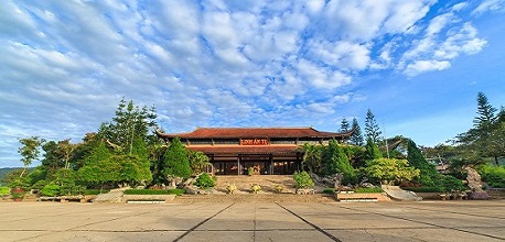 Chùa Linh Ẩn Đà Lạt – Chốn cầu nguyện, vãn cảnh lý tưởng cho du khách