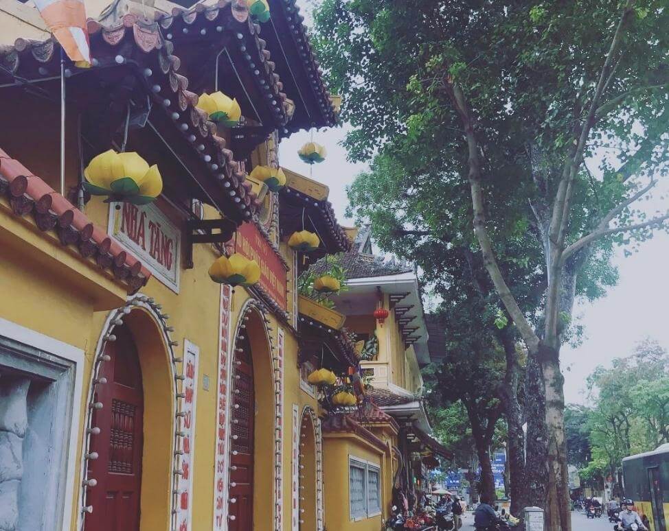 chùa Quán Sứ Chùa Quán Sứ có lịch sử hình thành rất lâu đời