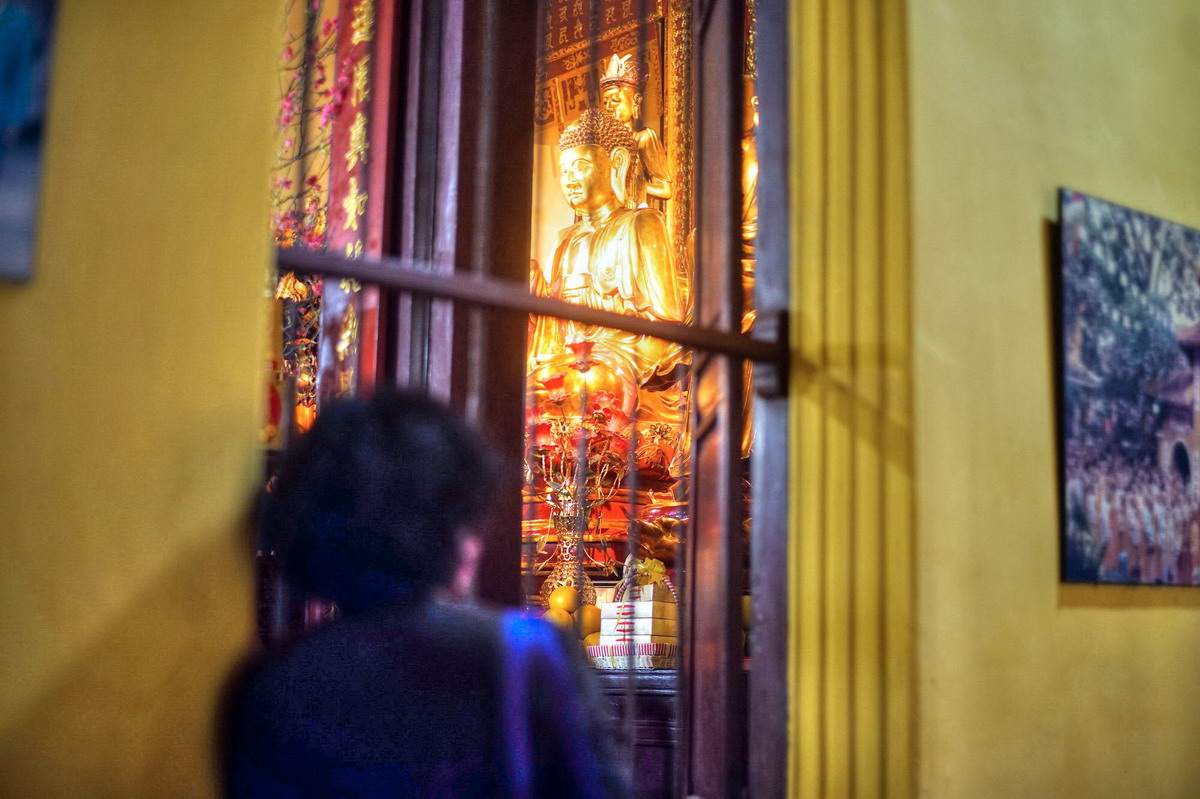 chùa Quán Sứ Chùa Quán Sứ được xây dựng vô cùng trang nghiêm