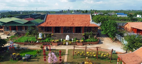 Ghé thăm chùa trà Bảo Lộc chiêm ngưỡng bức tranh non nước mây trời hữu tình