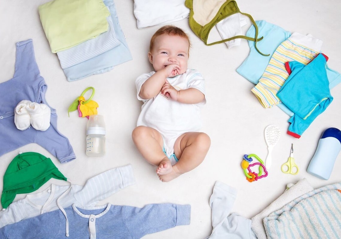 Chuẩn bị đồ cho bé đi du lịch đòi hỏi cha mẹ phải biết cách sắp xếp