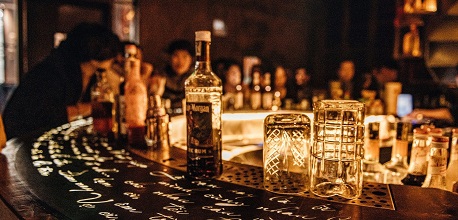 Cocktail bars in Hanoi: TOP 10 places with good drinks and glamorous decor