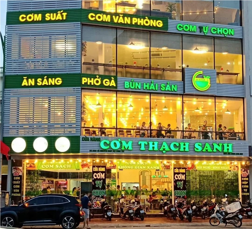 Quán Cơm Thạch Sanh có món ăn phong phú với giá cả phải chăng
