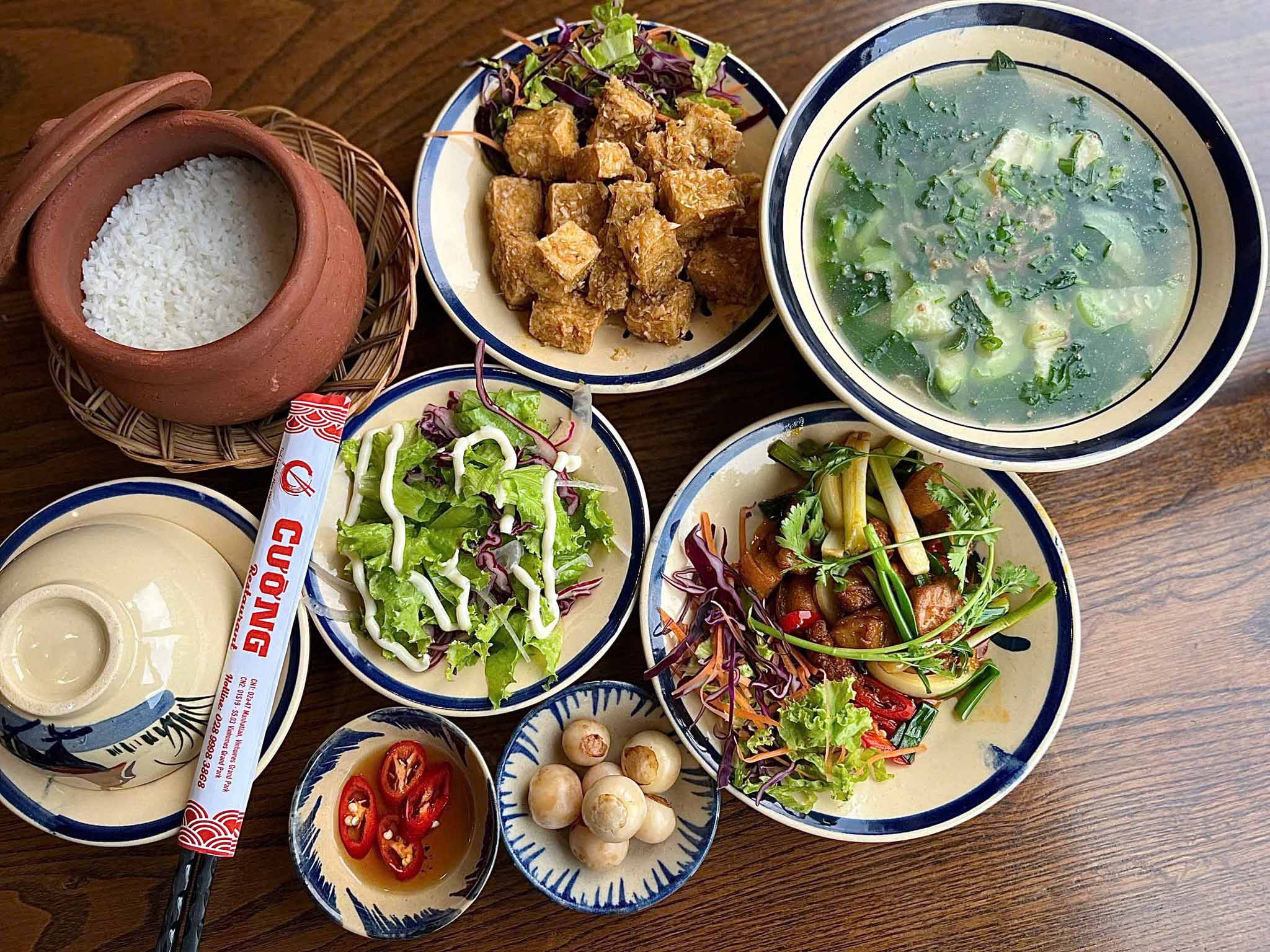 Cơm Niêu Cường Vinhomes Grand Park