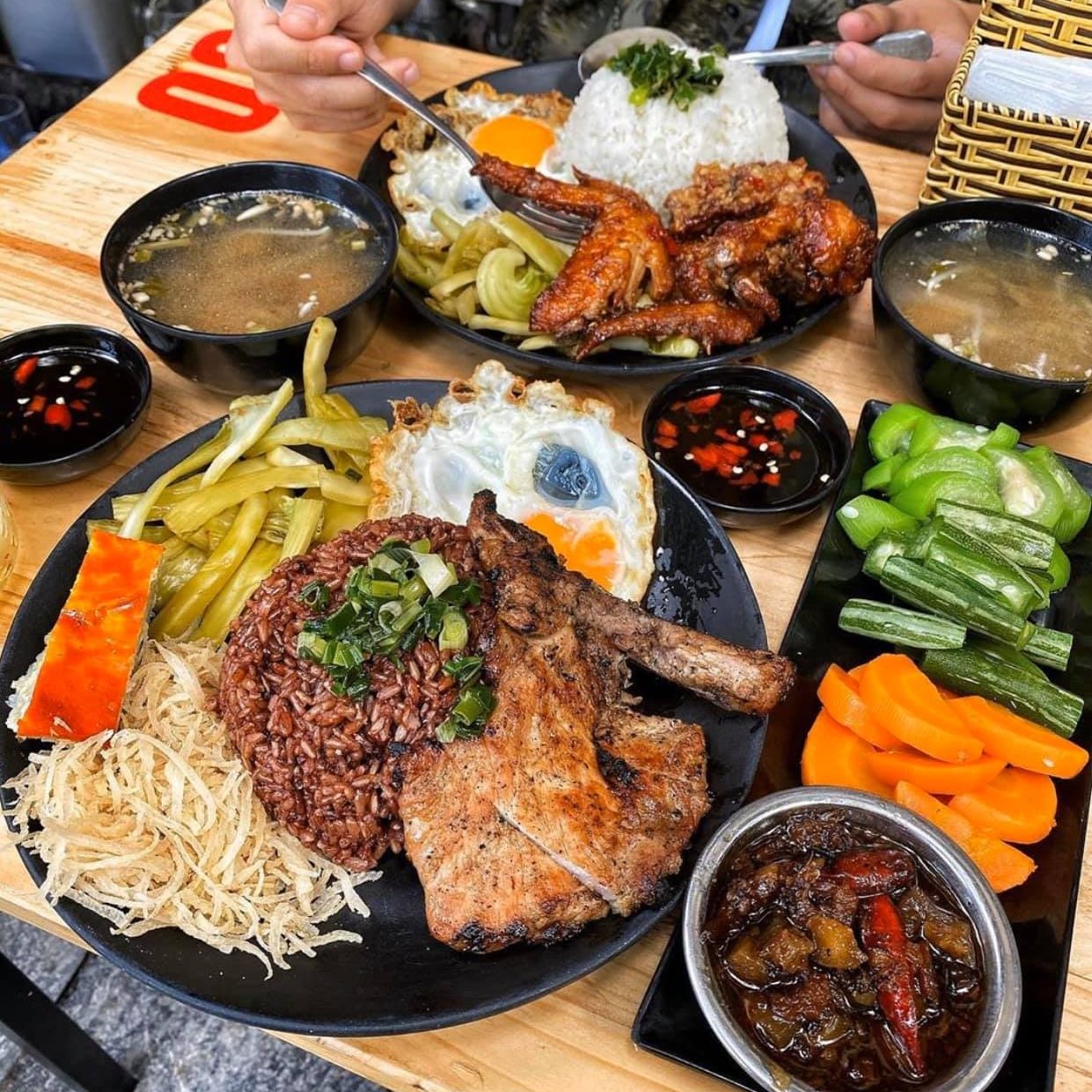 Cơm tấm Hà Nội Quán cơm tấm 36 trên con đường ẩm thực của phố cổ Hà Nội