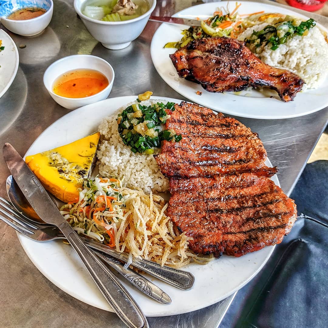 Cơm tấm Hà Nội Cơm tấm Ali mang đến cho thực khác trải nghiệm ẩm thực Cần Thơ chính hiệu với hương vị đậm đà và phục vụ tận tâm