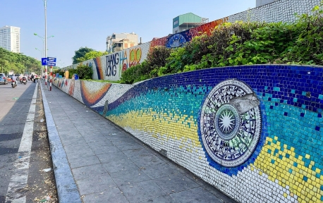 Con đường gốm sứ – kiệt tác nghệ thuật gốm sống động, đa sắc màu