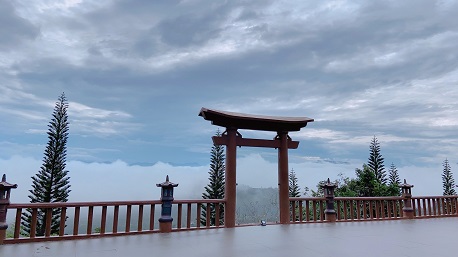 Thưởng ngoạn khung cảnh đẹp tựa chốn thần tiên tại cổng trời Bảo Lộc