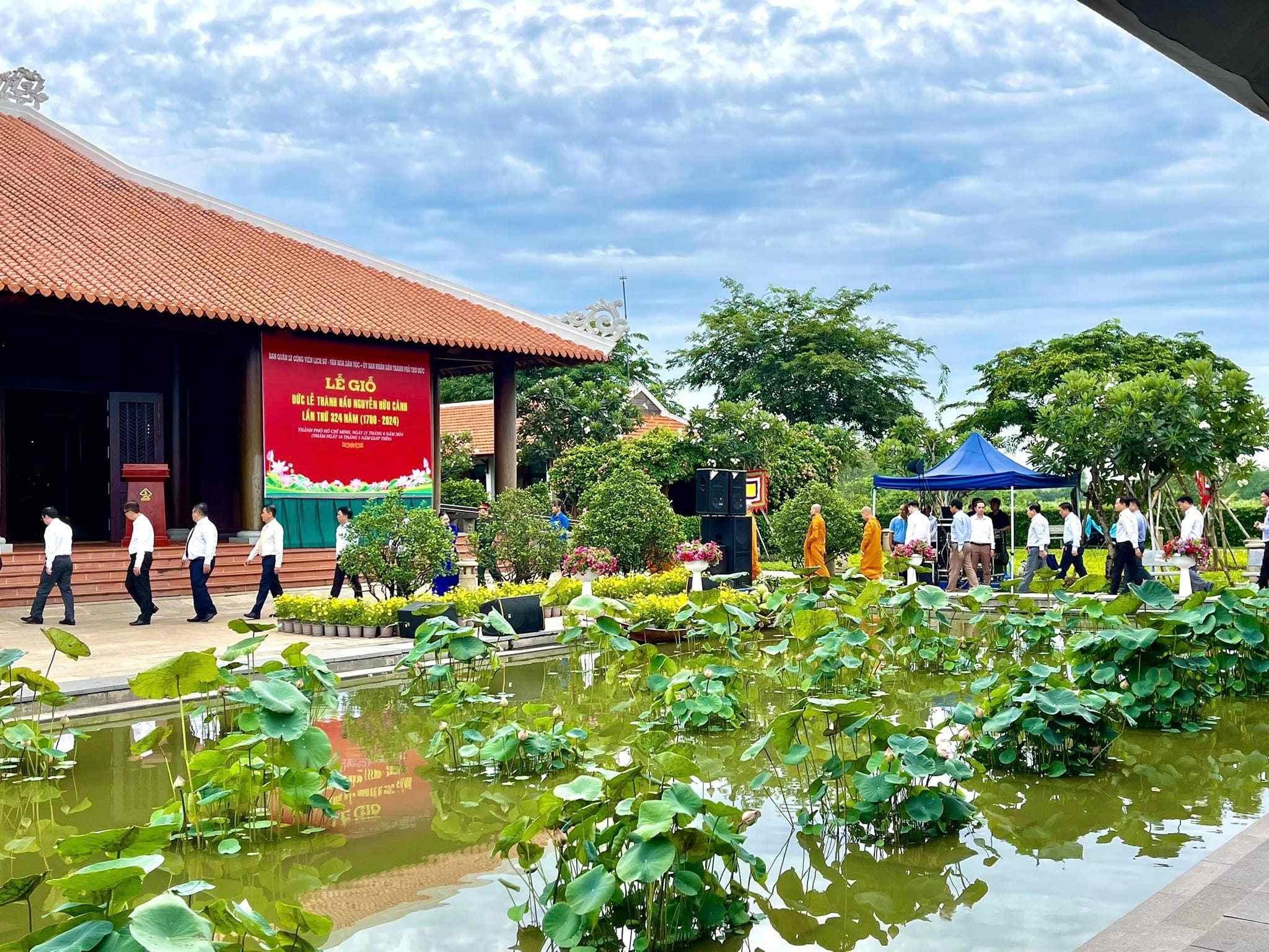 Công viên Lịch sử Văn hóa Dân tộc Quận 9