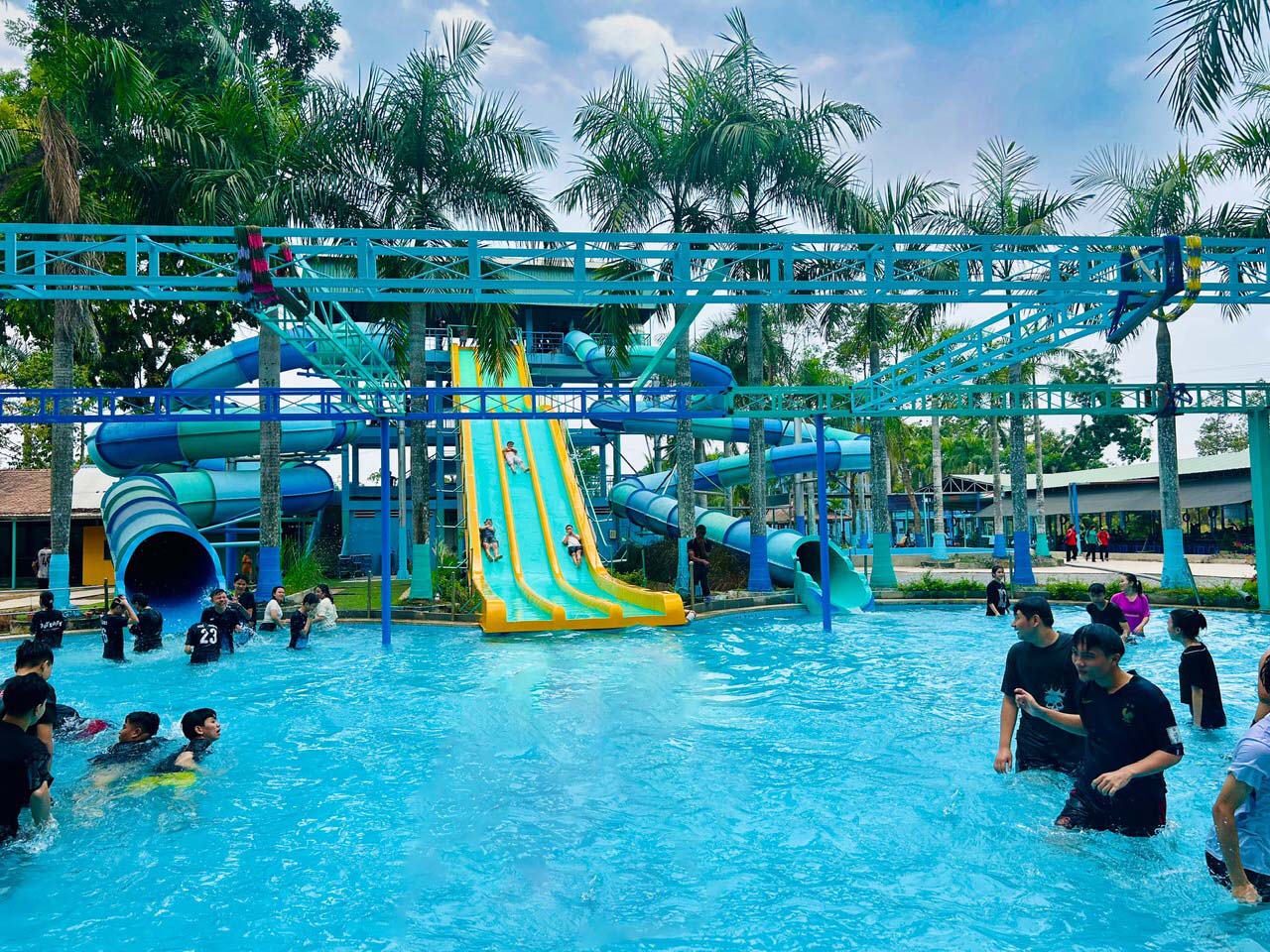 Công viên nước Củ Chi