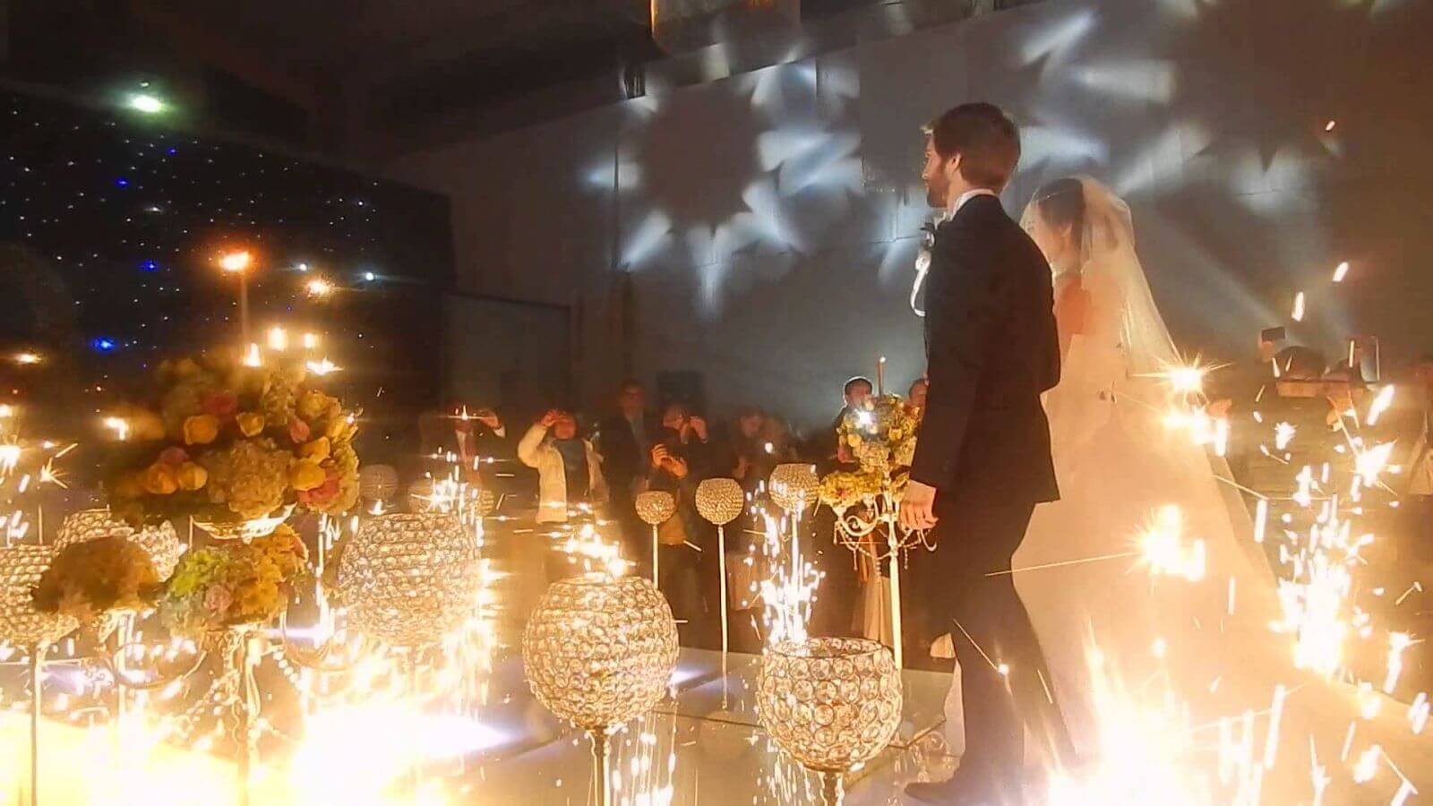 Một đám cưới tại Cung Văn hóa Hữu Nghị Việt - Xô