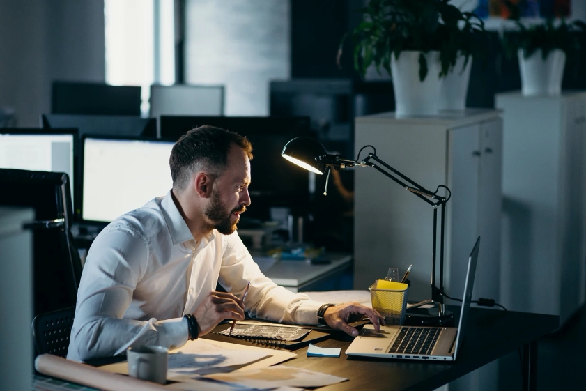 Xử Nữ nam là mẫu người ưa khám phá, học hỏi