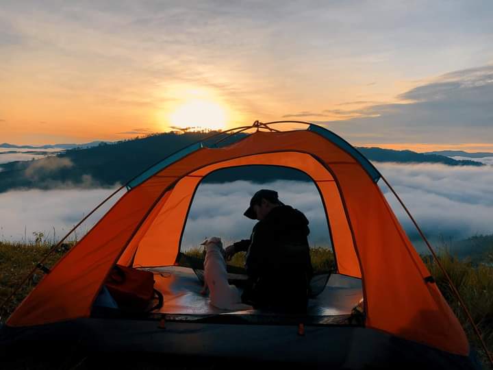 Cắm trại qua đêm tại Đà Lạt cũng là trải nghiệm được nhiều người yêu thích
