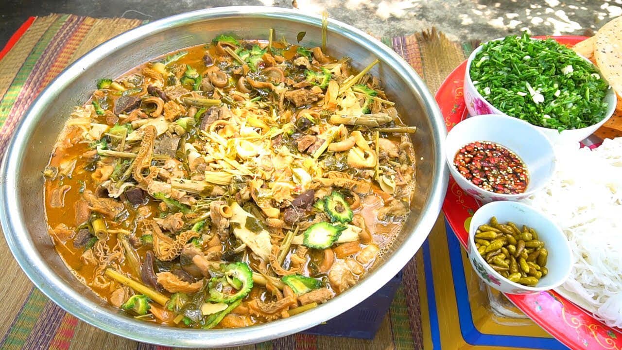 Gié bò Tây Sơn là một trong những món ngon mang hương vị đặc trưng của đất võ