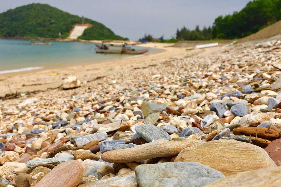 đảo Cái Chiên Lưu ý giữ vệ sinh để bảo vệ vẻ đẹp nguyên sơ của hòn đảo