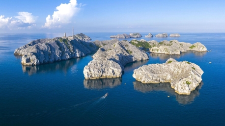 Du lịch đảo Long Châu Cát Bà thưởng thức vẻ đẹp “hoang sơ kỳ vĩ” hiếm có