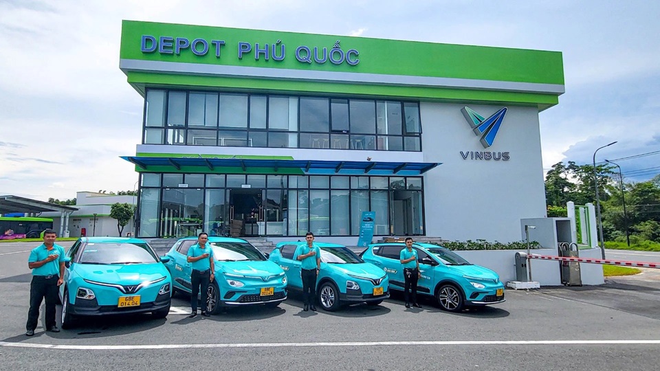 Delhi to Phu Quoc GSM taxi