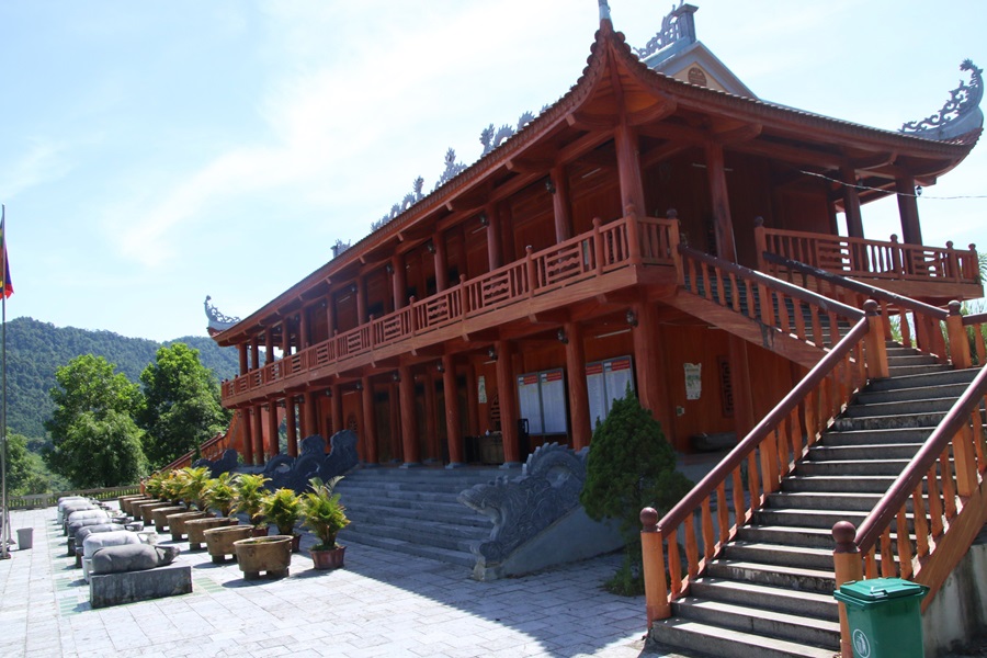 Đền Chín Gian Thanh Hóa