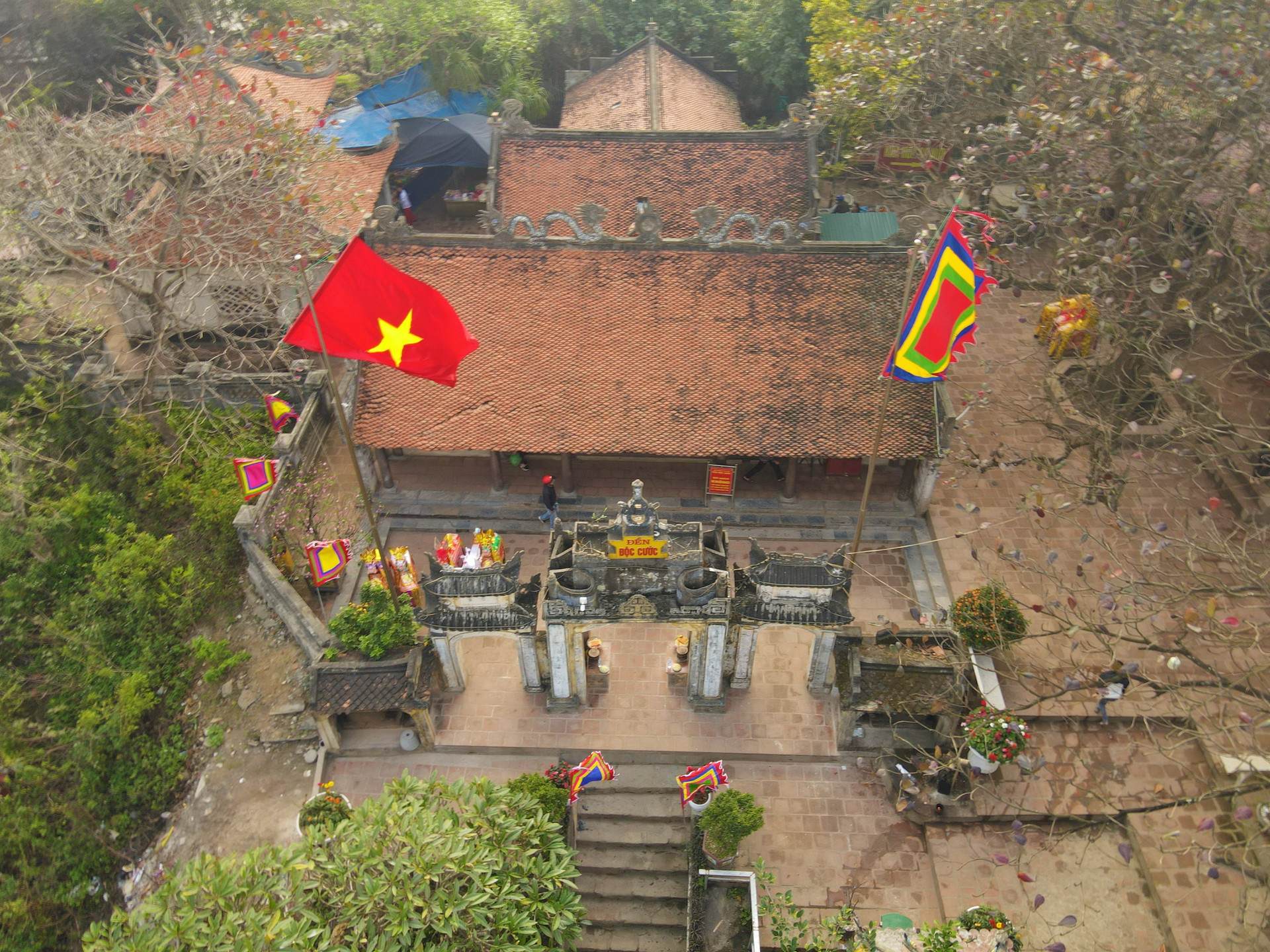 Đền Độc Cước