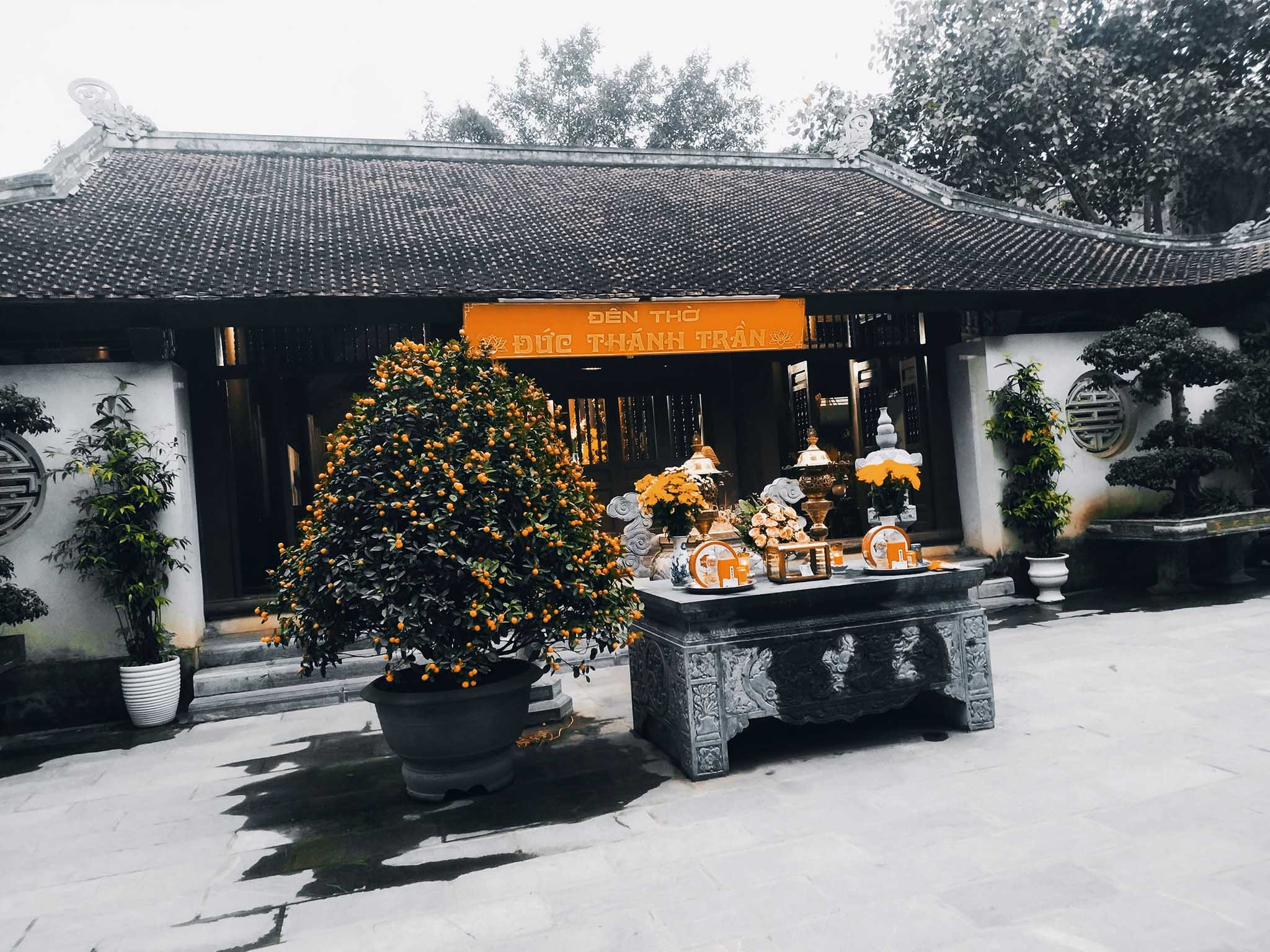 Đền Sòng Sơn Đền thờ Đức thánh Trần