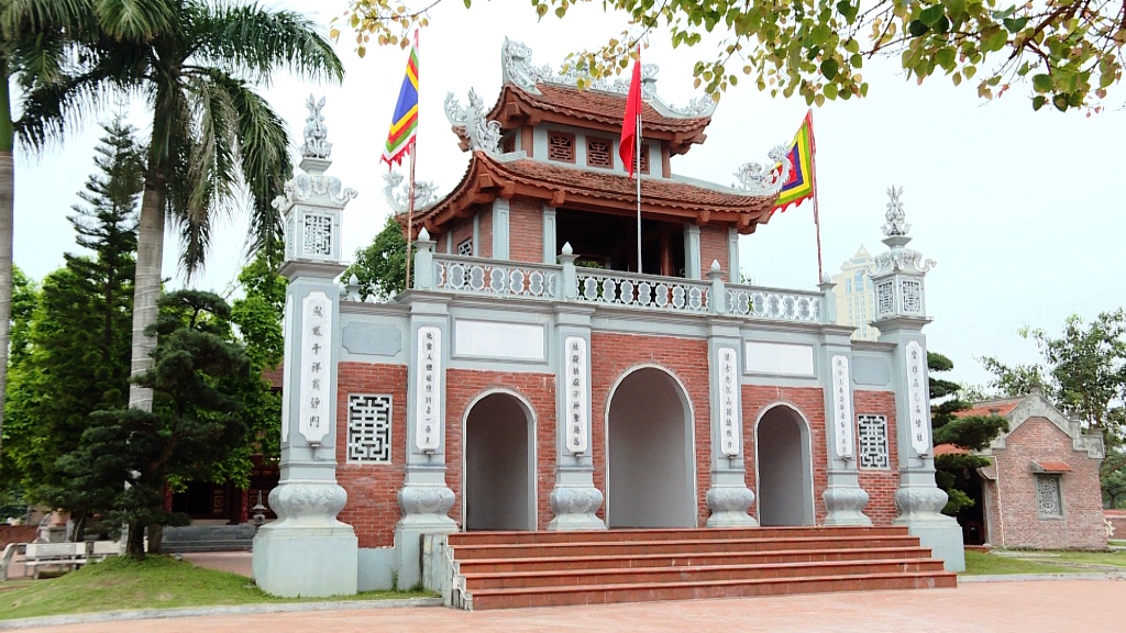 Đền thờ Xã Tắc Đại Vương, các danh tướng và công thần, thổ địa