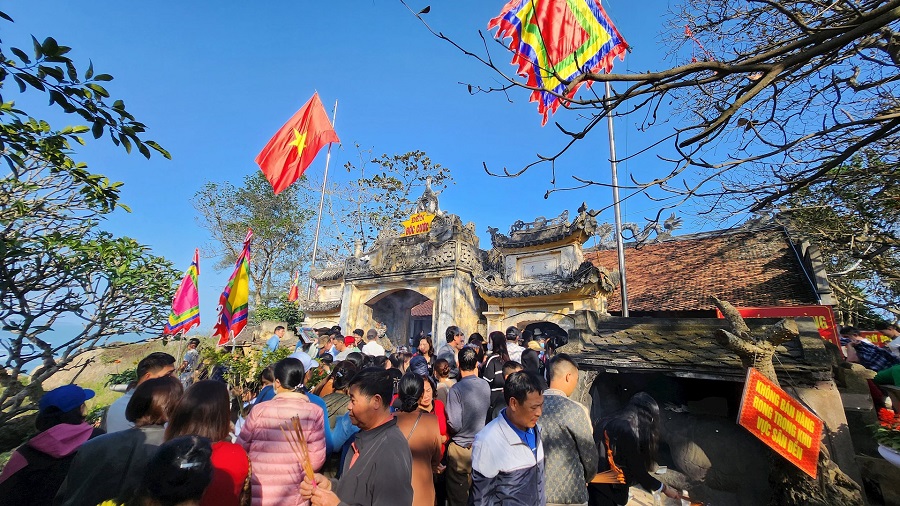 Đền Độc Cước Đi lễ đền thần Độc Cước