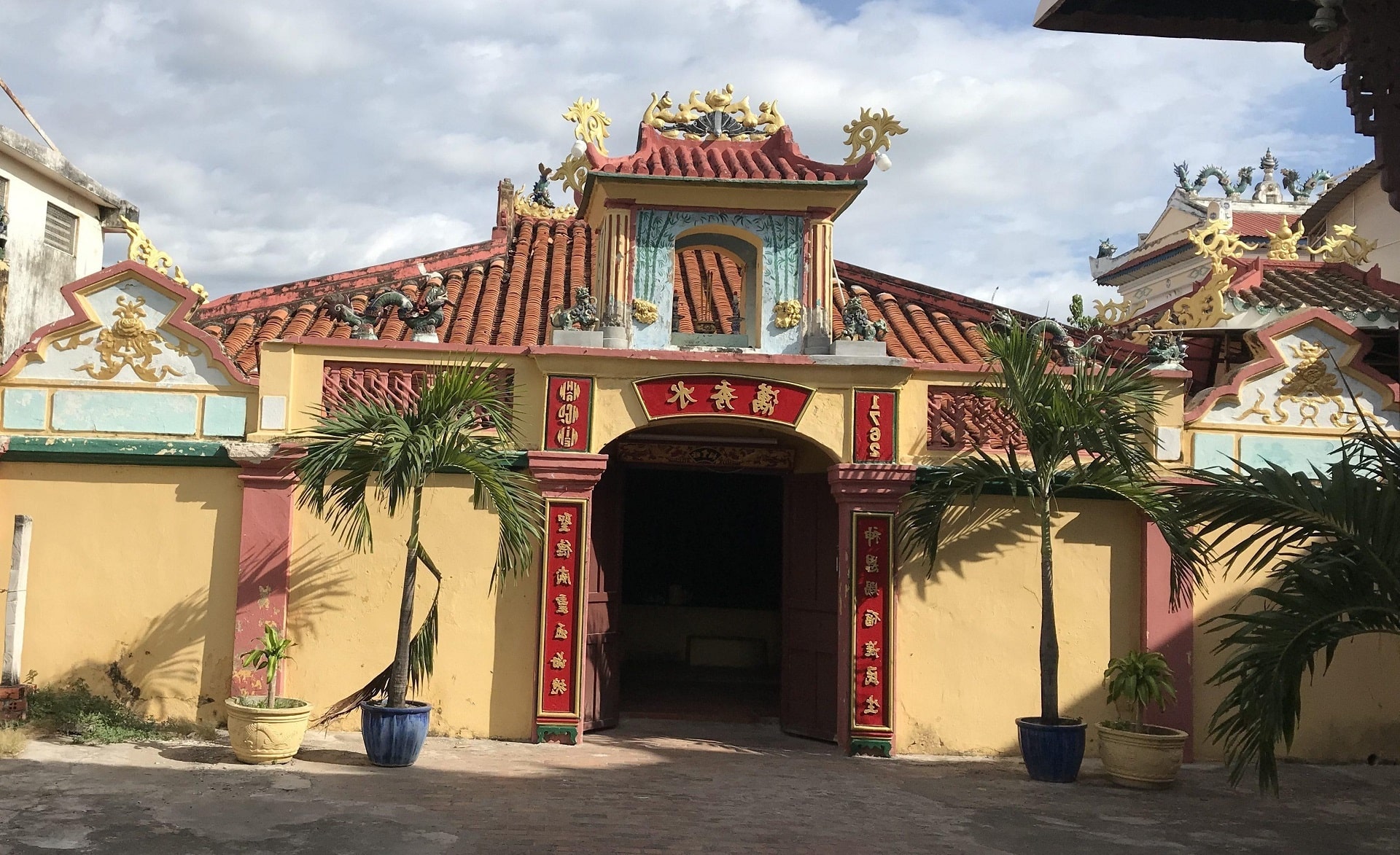 Dinh Vạn Thuỷ Tú